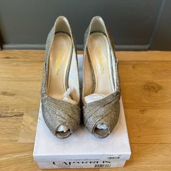Caparros • Odessa Peep Toe Stilettos • Champagne Sparkle • 8.5 - Picture 5 of 7